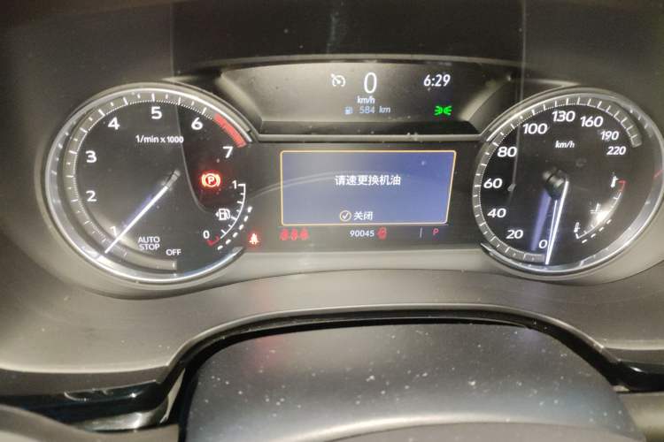 Used Cadillac XT5 2022 2.0T Two-Wheel Drive Luxury Version Odometer Close Up