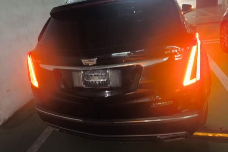 Used Cadillac XT5 2022 2.0T Two-Wheel Drive Luxury Version Rear