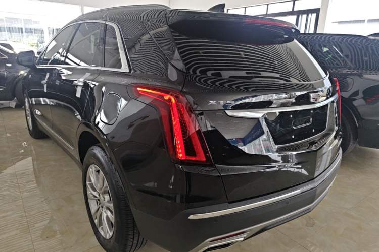 Used Cadillac XT5 2022 2.0T Two-Wheel Drive Luxury Version Rear Left 45 Deg