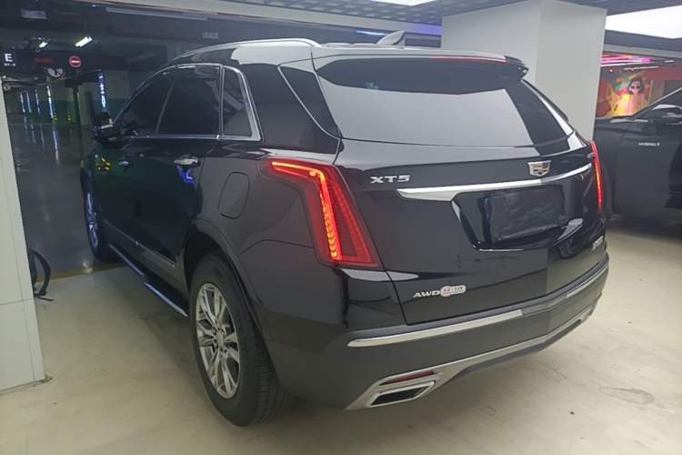 Used Cadillac XT5 2022 2.0T Four-Wheel Drive Luxury Version Rear Left 45 Deg