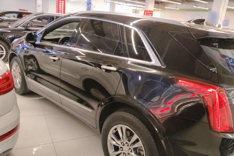 Used Cadillac XT5 2022 2.0T Two-Wheel Drive Luxury Version Rear Left 45 Deg