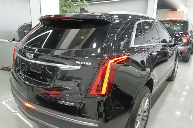 Used Cadillac XT5 2022 2.0T Two-Wheel Drive Luxury Version Rear Right 45 Deg