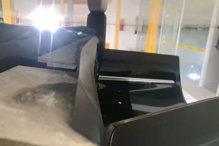 Used Cadillac XT5 2022 2.0T Two-Wheel Drive Luxury Version Right Side Sill
