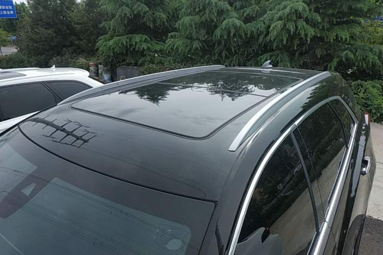 Used Cadillac XT5 2022 2.0T Two-Wheel Drive Luxury Version Roof