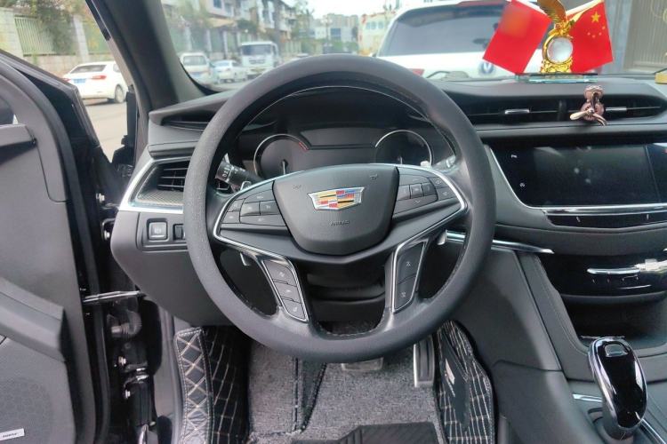 Used Cadillac XT5 2022 2.0T Four-Wheel Drive Premium Edition Steering Wheel