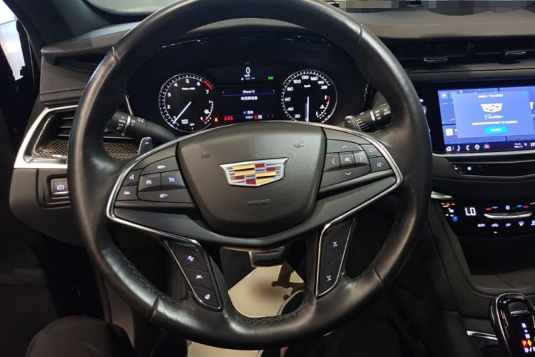 Used Cadillac XT5 2022 2.0T Four-Wheel Drive Premium Edition Steering Wheel