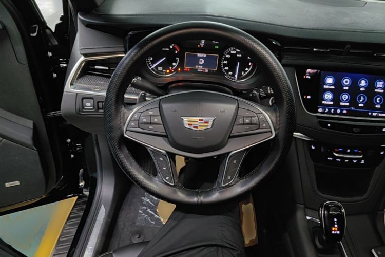 Used Cadillac XT5 2022 2.0T Four-Wheel Drive Luxury Version (Hummingbird Edition) Steering Wheel
