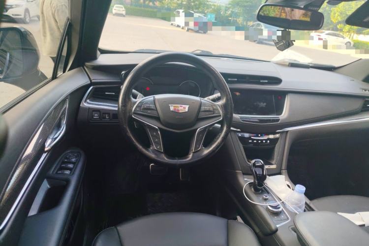 Used Cadillac XT5 2022 2.0T Four-Wheel Drive Luxury Version (Hummingbird Edition) Steering Wheel