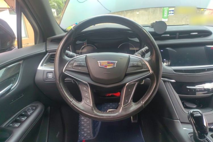 Used Cadillac XT5 2022 2.0T Four-Wheel Drive Luxury Version (Hummingbird Edition) Steering Wheel