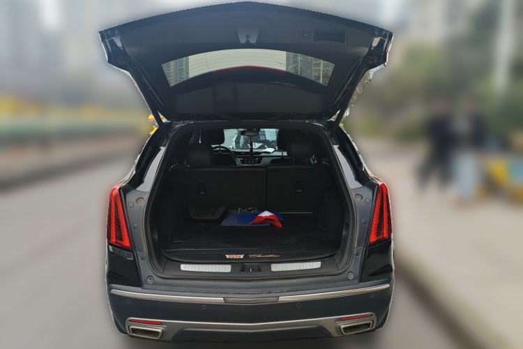 Used Cadillac XT5 2022 2.0T Two-Wheel Drive Luxury Version Trunk