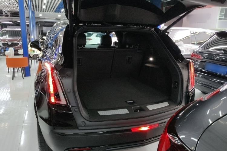 Used Cadillac XT5 2022 2.0T Four-Wheel Drive Luxury Version (Hummingbird Edition) Trunk