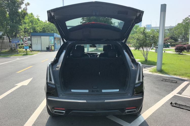 Used Cadillac XT5 2022 2.0T Four-Wheel Drive Luxury Version (Hummingbird Edition) Trunk
