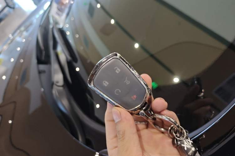 Used Cadillac XT5 2022 2.0T Four-Wheel Drive Premium Edition Vehicle Key
