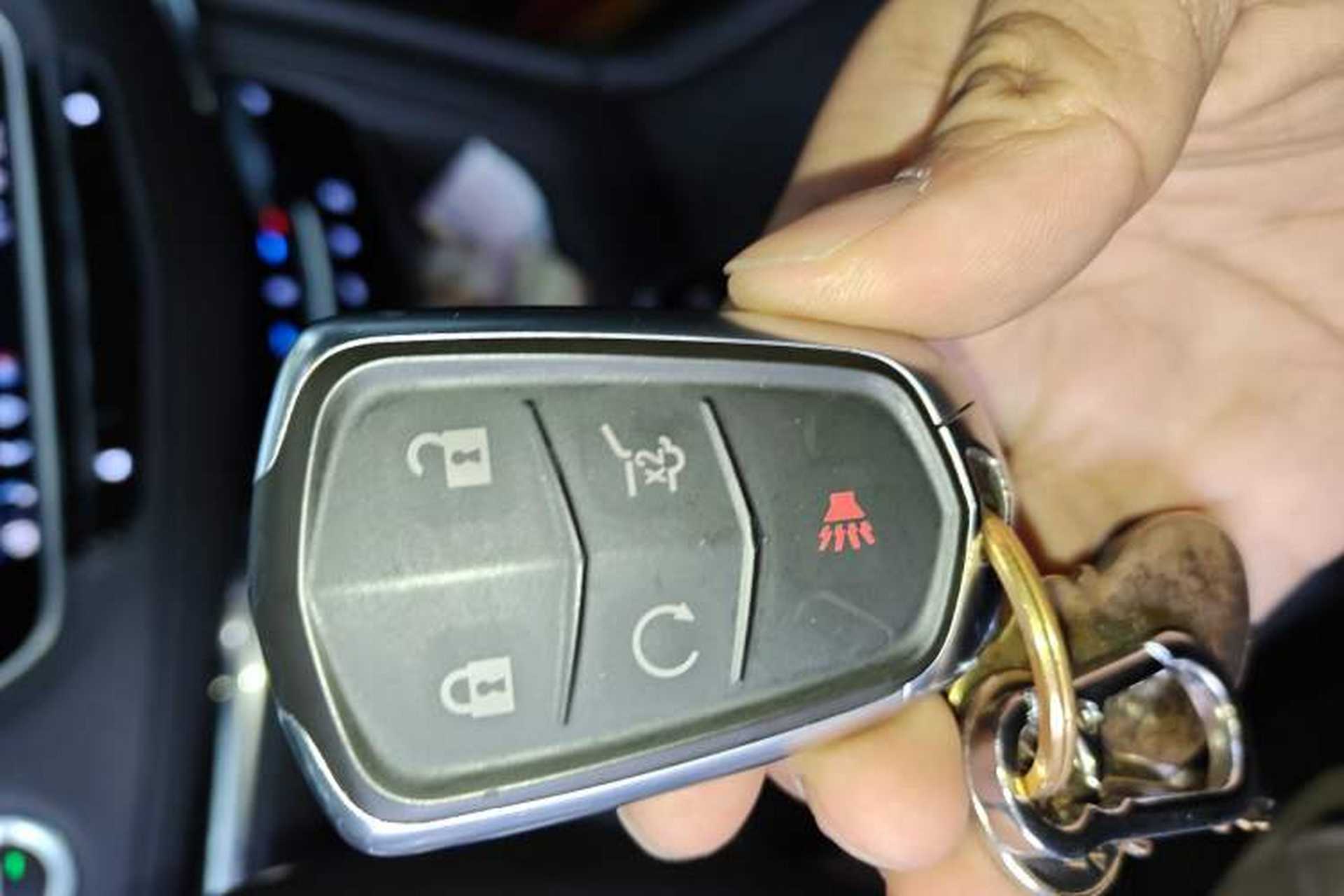 Used Cadillac XT5 2022 2.0T Two-Wheel Drive Luxury Version Vehicle Key