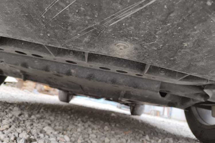 Used Cadillac XT5 2022 2.0T Four-Wheel Drive Premium Edition Chassis Front