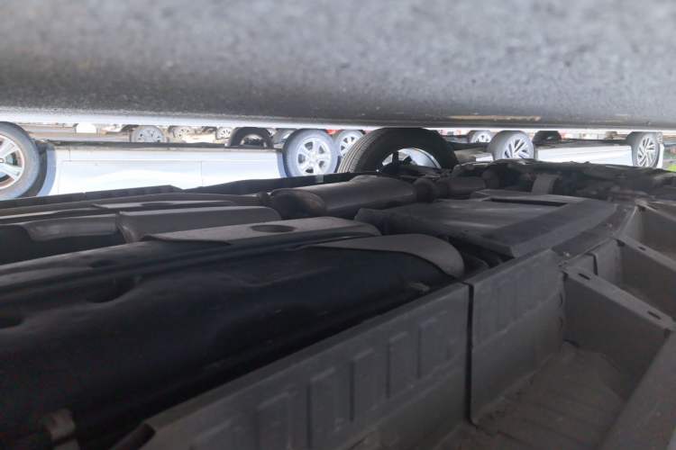 Used Cadillac XT5 2022 2.0T Four-Wheel Drive Platinum Edition Chassis Rear Left