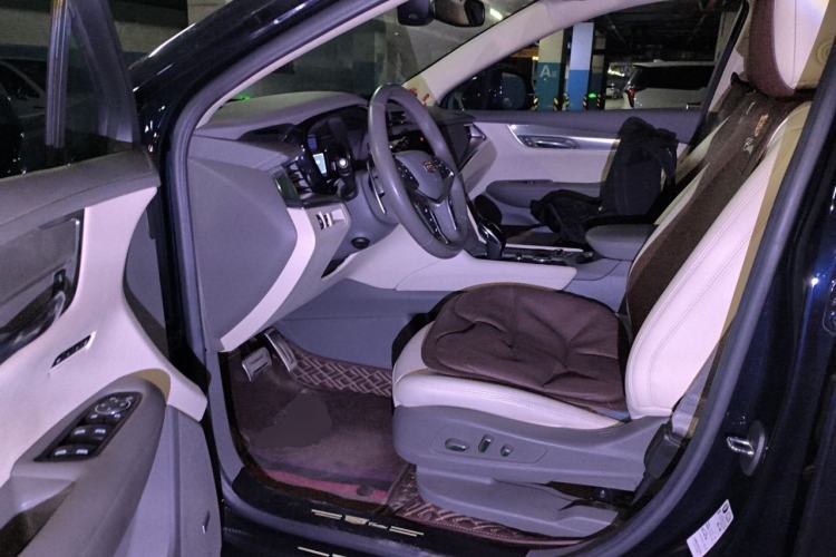 Used Cadillac XT5 2022 2.0T Four-Wheel Drive Luxury Version (Hummingbird Edition) Driver Seat