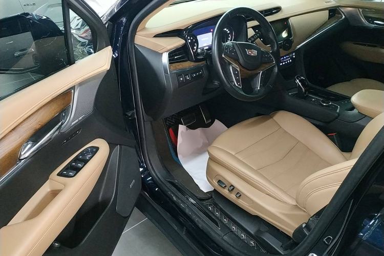 Used Cadillac XT5 2022 2.0T Four-Wheel Drive Platinum Edition Driver Seat