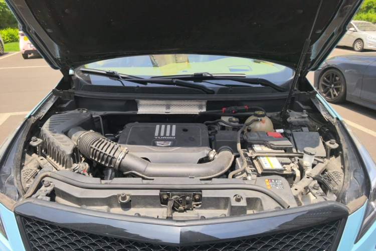 Used Cadillac XT5 2022 2.0T Four-Wheel Drive Platinum Edition Engine Bay