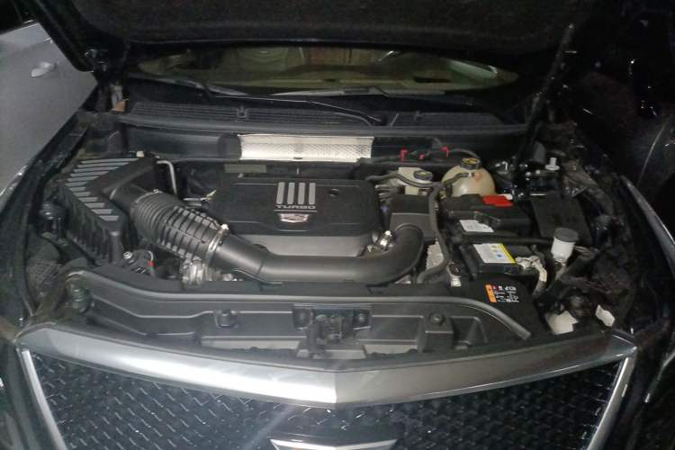 Used Cadillac XT5 2022 2.0T Four-Wheel Drive Platinum Edition Engine Bay