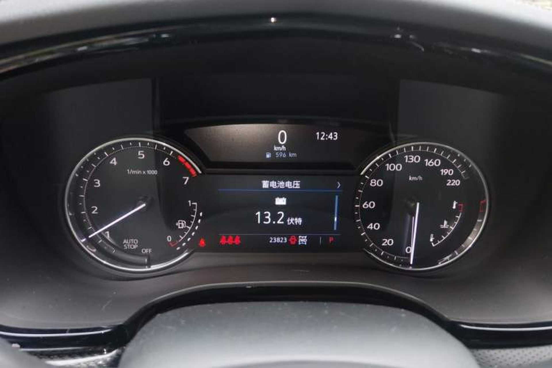 Used Cadillac XT5 2022 2.0T Four-Wheel Drive Luxury Version (Hummingbird Edition) Instrument Cluster