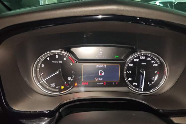 Used Cadillac XT5 2022 2.0T Two-Wheel Drive Luxury Version Instrument Cluster