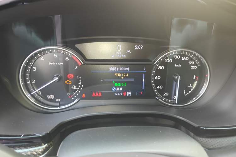 Used Cadillac XT5 2022 2.0T Four-Wheel Drive Luxury Version (Hummingbird Edition) Instrument Cluster