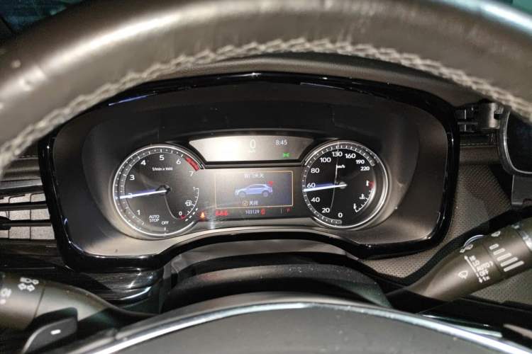 Used Cadillac XT5 2022 2.0T Two-Wheel Drive Luxury Version Instrument Cluster