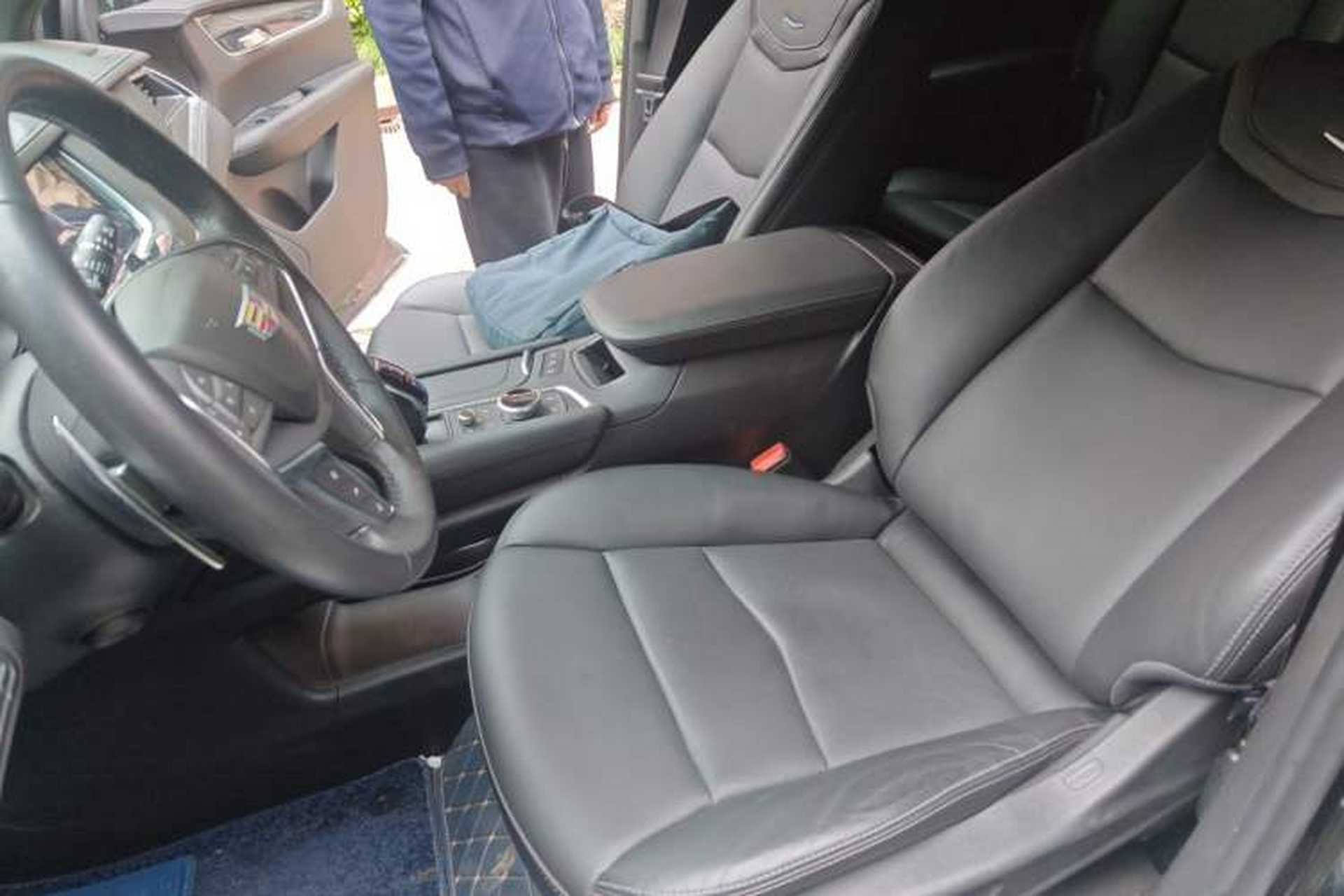 Used Cadillac XT5 2022 2.0T Four-Wheel Drive Luxury Version (Hummingbird Edition) Left Front Seat