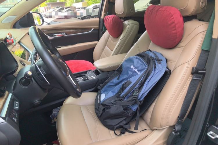 Used Cadillac XT5 2022 2.0T Four-Wheel Drive Platinum Edition Left Front Seat