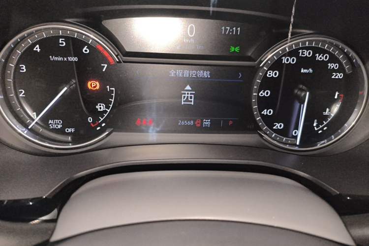 Used Cadillac XT5 2022 2.0T Four-Wheel Drive Luxury Version (Hummingbird Edition) Odometer Close Up