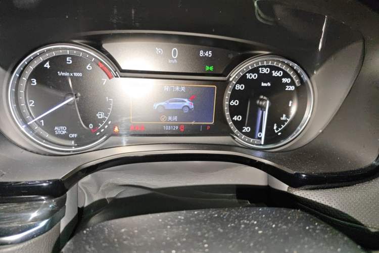 Used Cadillac XT5 2022 2.0T Two-Wheel Drive Luxury Version Odometer Close Up