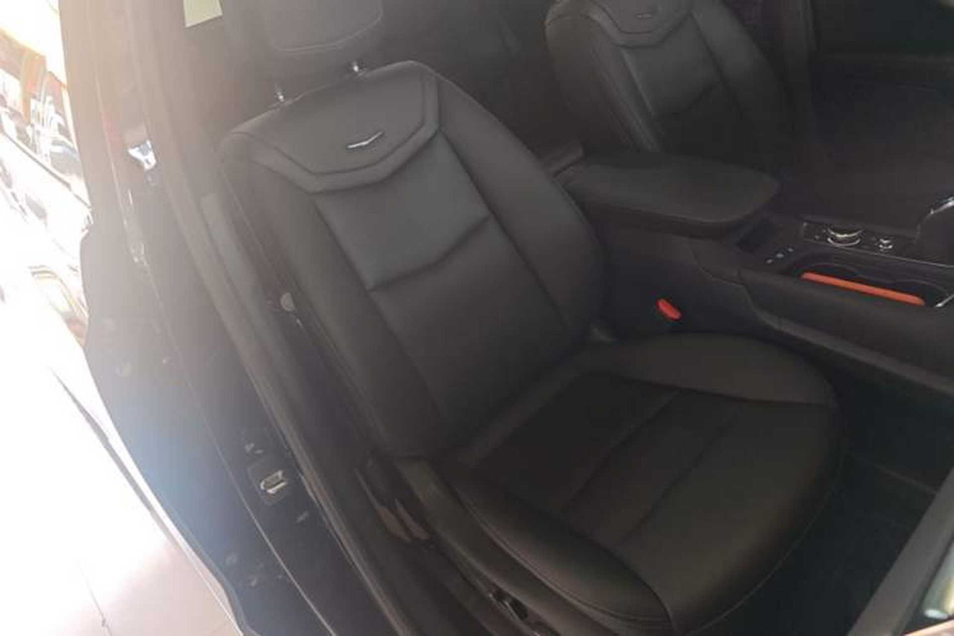 Used Cadillac XT5 2022 2.0T Two-Wheel Drive Luxury Version Right Front Seat