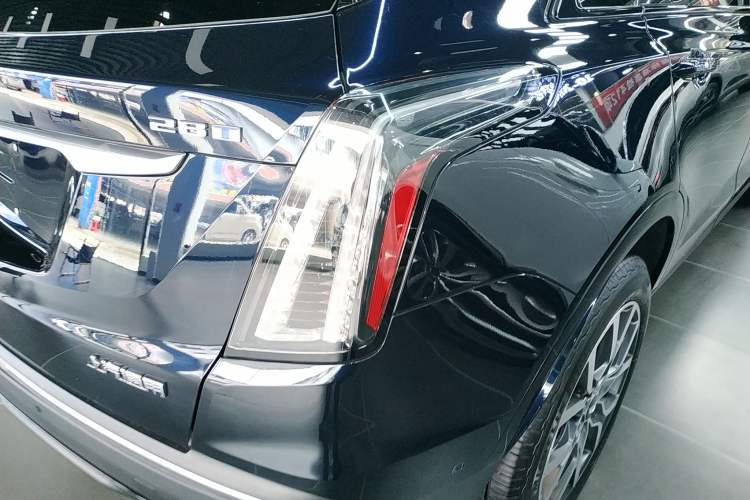 Used Cadillac XT5 2022 2.0T Four-Wheel Drive Platinum Edition Right Rear Taillight
