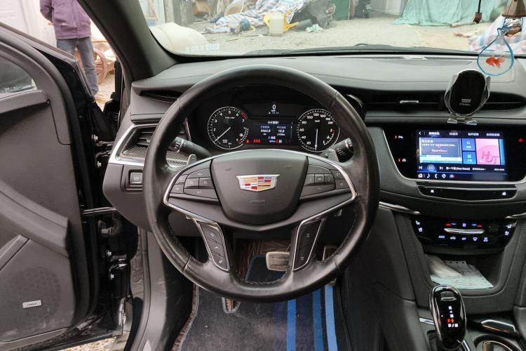 Used Cadillac XT5 2022 2.0T Four-Wheel Drive Premium Edition Steering Wheel