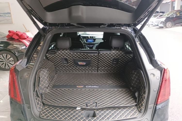Used Cadillac XT5 2022 2.0T Two-Wheel Drive Luxury Version Trunk