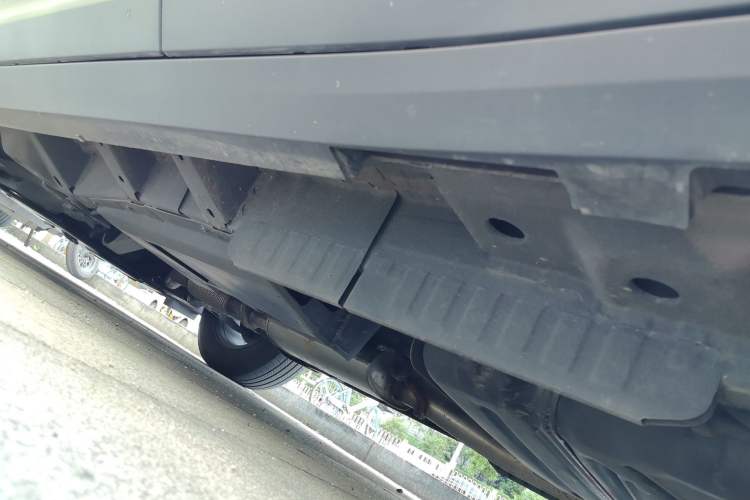 Used Cadillac XT5 2022 2.0T Two-Wheel Drive Luxury Version Chassis Rear Left