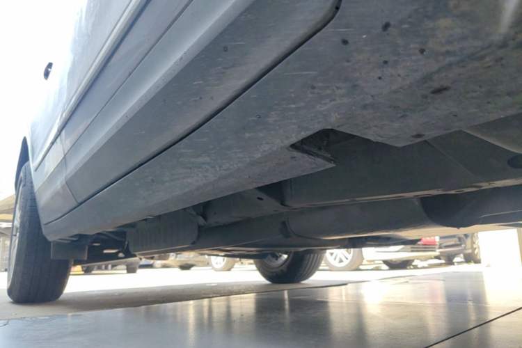 Used Cadillac XT5 2022 2.0T Two-Wheel Drive Luxury Version Right Side Sill