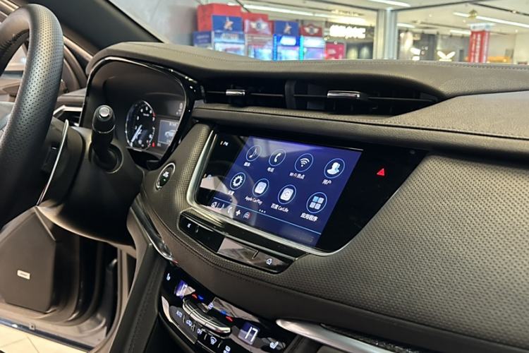 Used Cadillac XT5 2022 2.0T Four-Wheel Drive Luxury Version (Hummingbird Edition) Audio And AC Panel