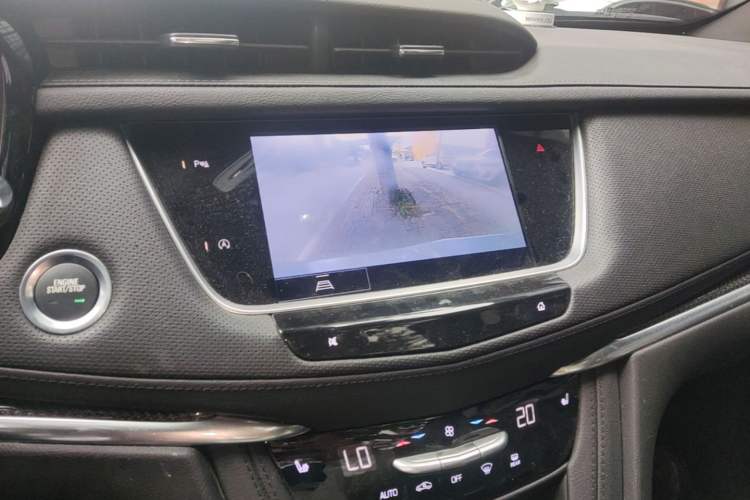 Used Cadillac XT5 2022 2.0T Four-Wheel Drive Luxury Version (Hummingbird Edition) Audio And AC Panel