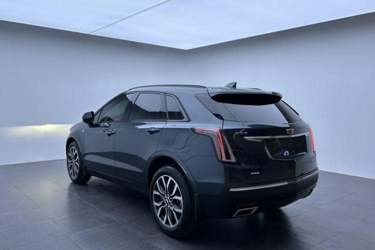 Used Cadillac XT5 2022 2.0T Four-Wheel Drive Luxury Version (Hummingbird Edition) Exterior 2