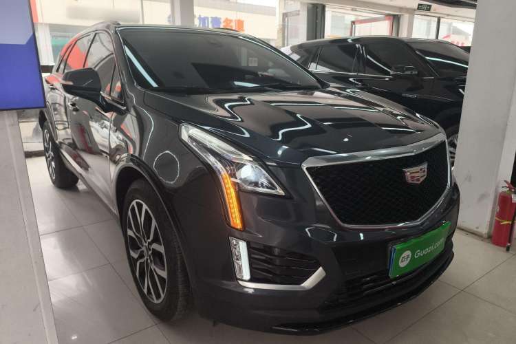 Used Cadillac XT5 2022 2.0T Four-Wheel Drive Luxury Version (Hummingbird Edition) Front Right 45 Deg