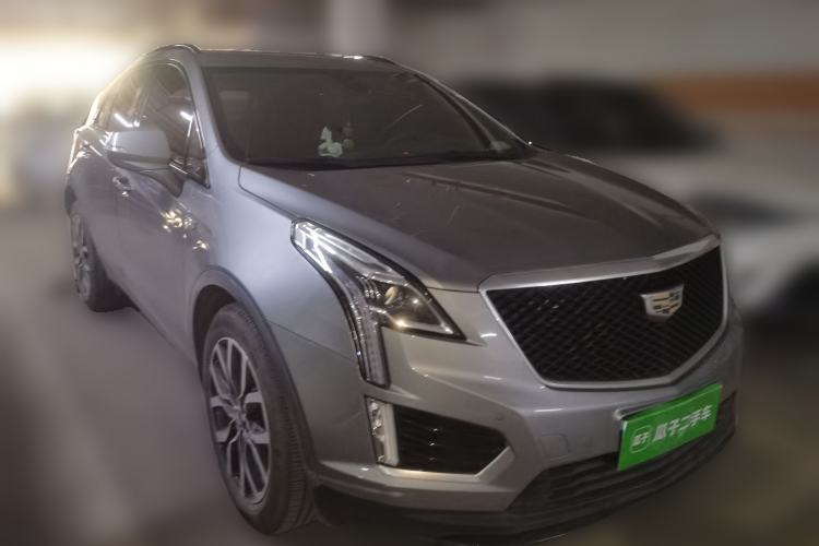 Used Cadillac XT5 2022 2.0T Four-Wheel Drive Luxury Version (Hummingbird Edition) Front Right 45 Deg