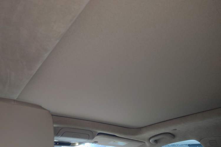 Used Cadillac XT5 2022 2.0T Four-Wheel Drive Platinum Edition Headliner