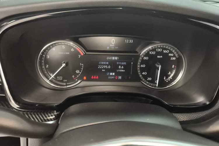 Used Cadillac XT5 2022 2.0T Four-Wheel Drive Luxury Version (Hummingbird Edition) Instrument Cluster