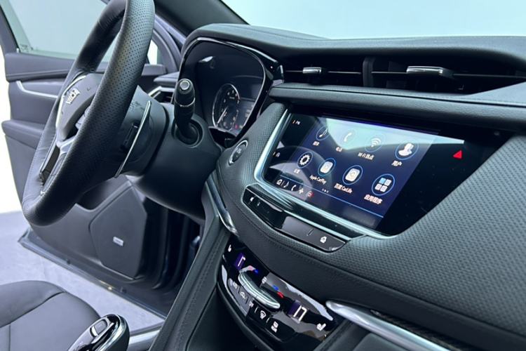 Used Cadillac XT5 2022 2.0T Four-Wheel Drive Luxury Version (Hummingbird Edition) Interior 2