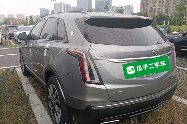 Used Cadillac XT5 2022 2.0T Four-Wheel Drive Luxury Version (Hummingbird Edition) Rear Left 45 Deg