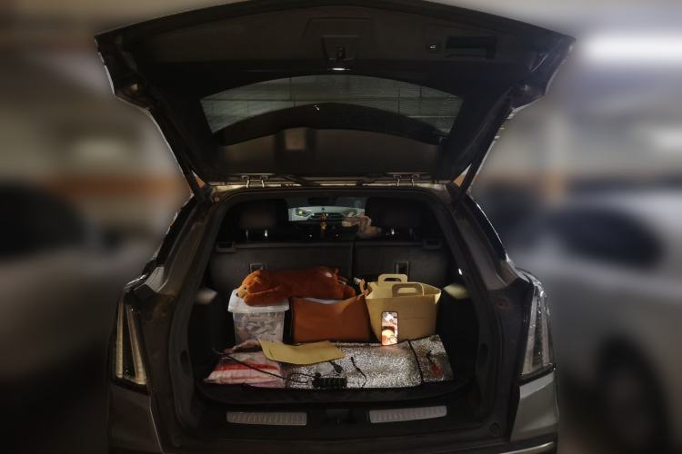 Used Cadillac XT5 2022 2.0T Four-Wheel Drive Luxury Version (Hummingbird Edition) Trunk