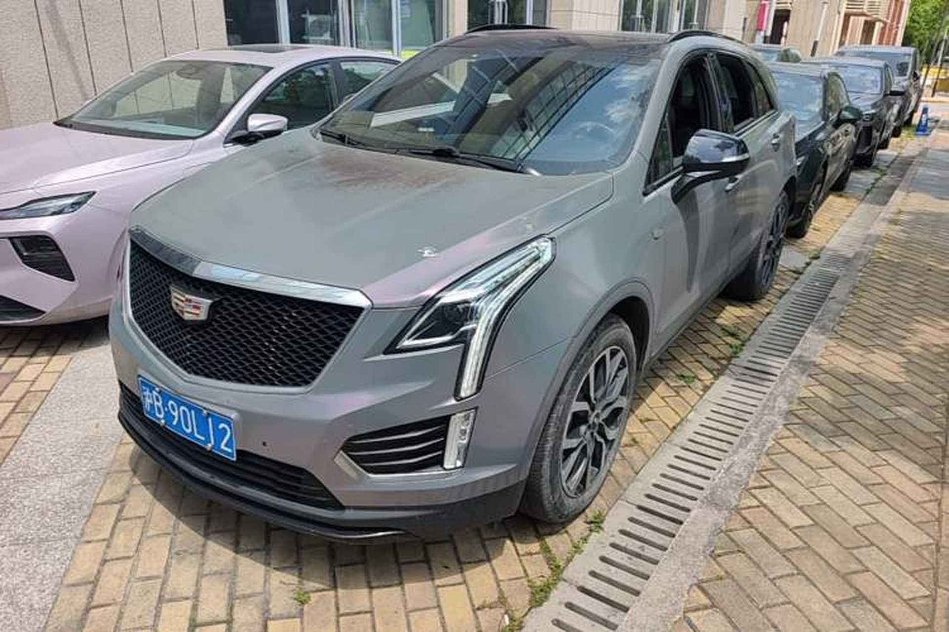 Used Cadillac XT5 2022 2.0T Four-Wheel Drive Premium Edition Front Left 45 Deg