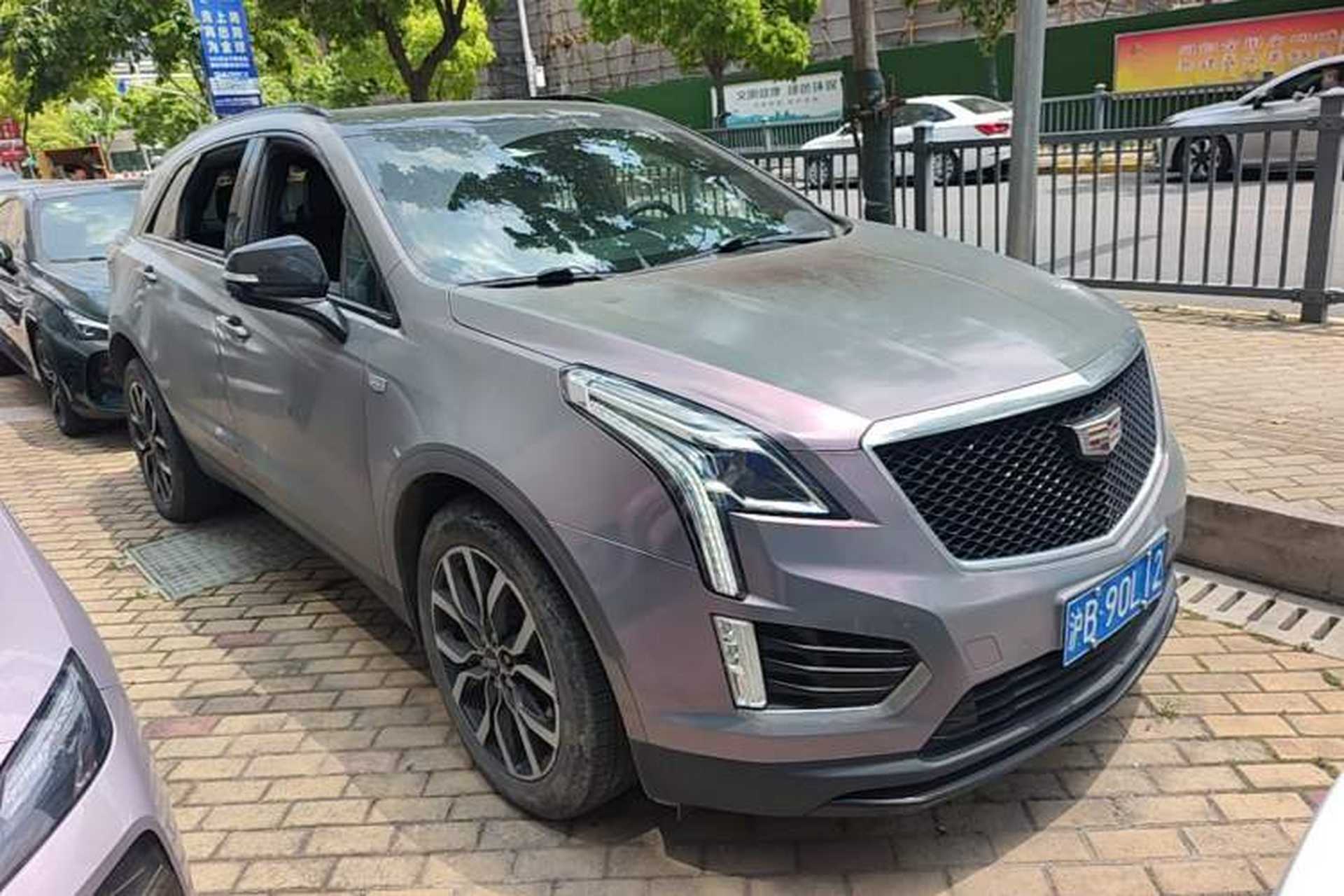 Used Cadillac XT5 2022 2.0T Four-Wheel Drive Premium Edition Front Right 45 Deg